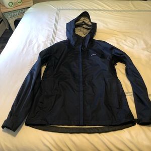 Patagonia Torrent Shell Windbreaker